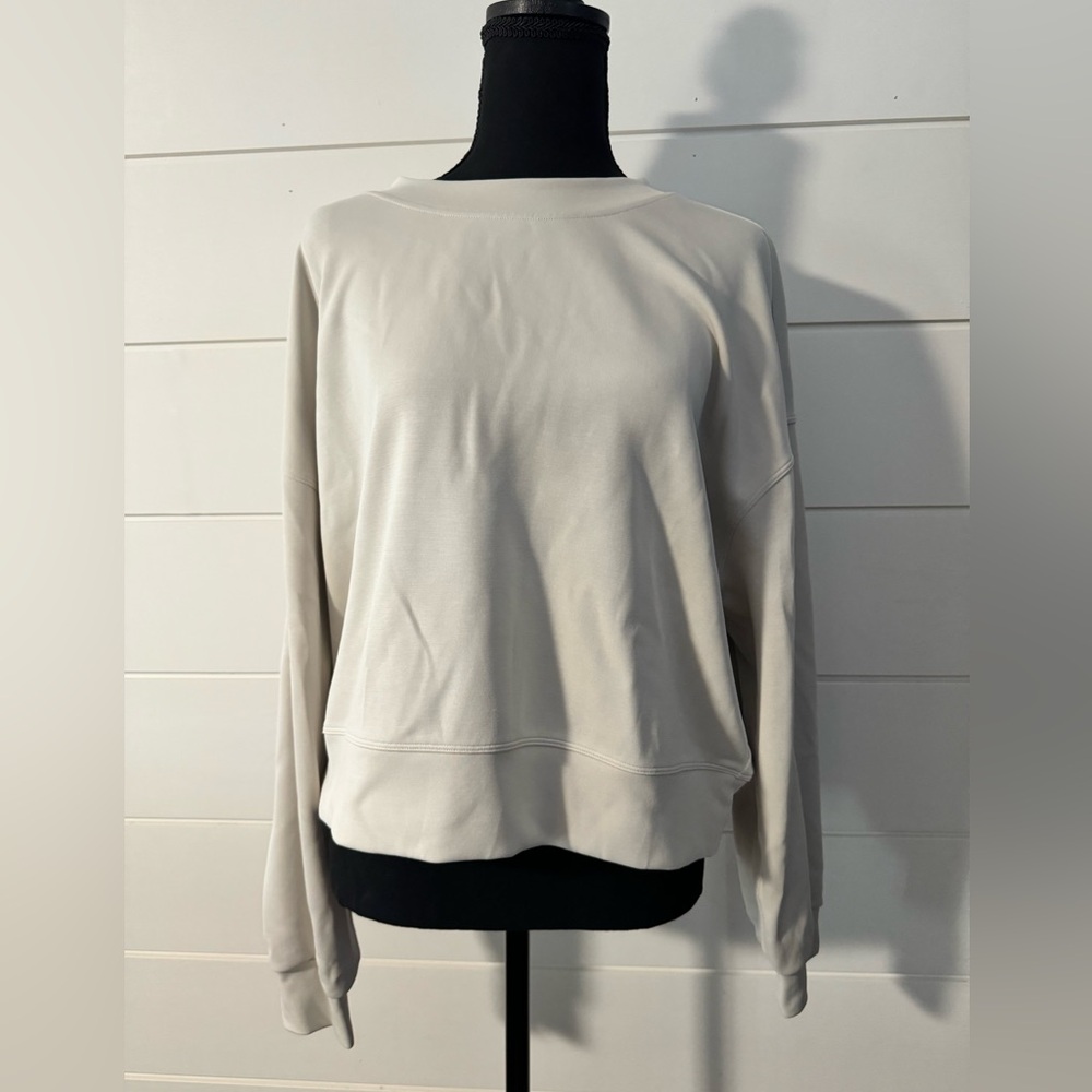 Lululemon softstreme perfectly oversized cropped crew